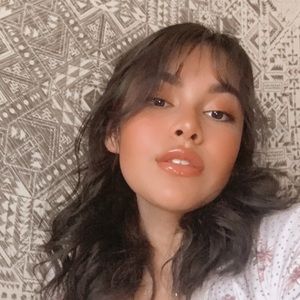 Meet your Posher, Aracelli